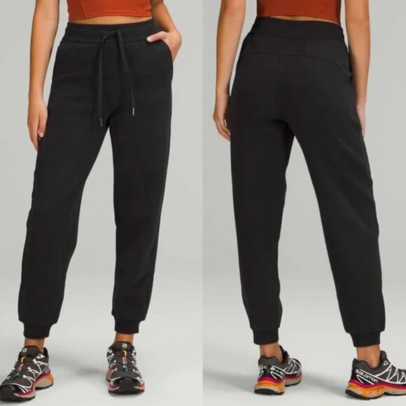 LULULEMON Scuba Relaxed High Rise Jogger W5CV9S in Black 8 - Picture 1 of 13